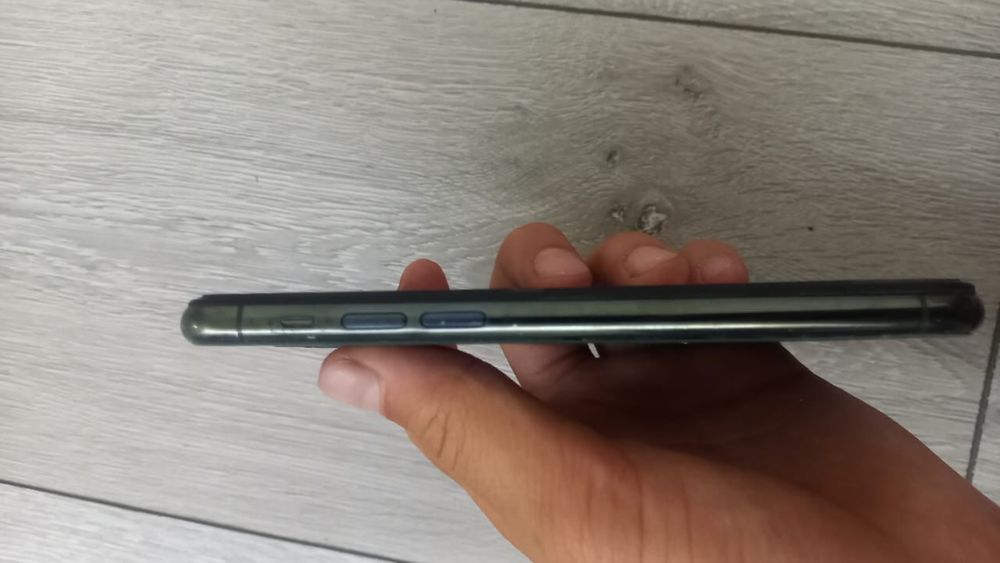 iPhone 11 pro 50000