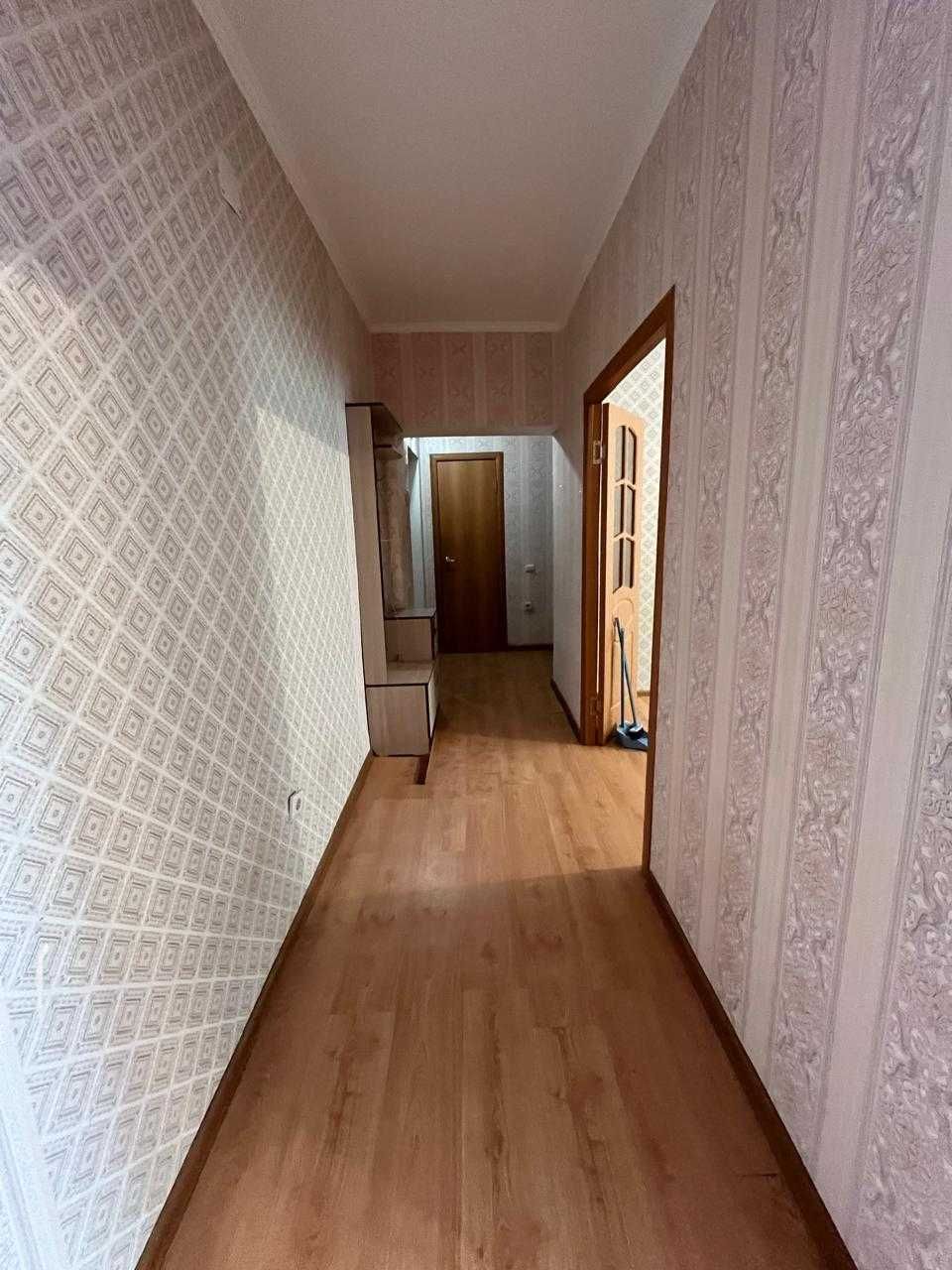 Продаётся 2-х комнатная кв. по адресу:  
ул. Молдагуловой 17/6 (ТОРГ)