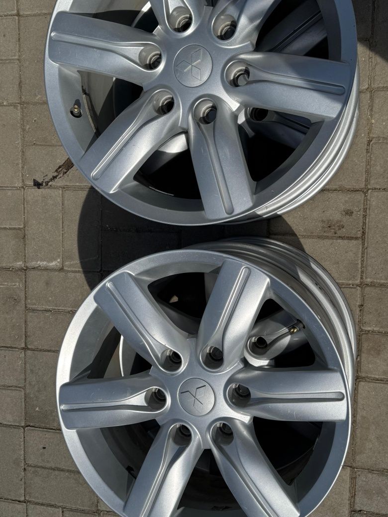 Продам литые диски автомобильные новые