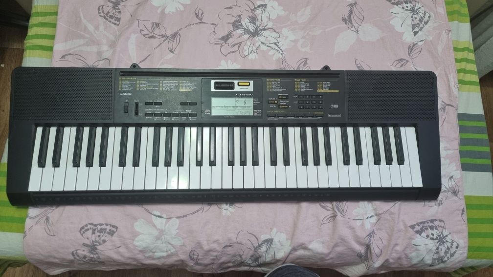 Синтезатор Casio