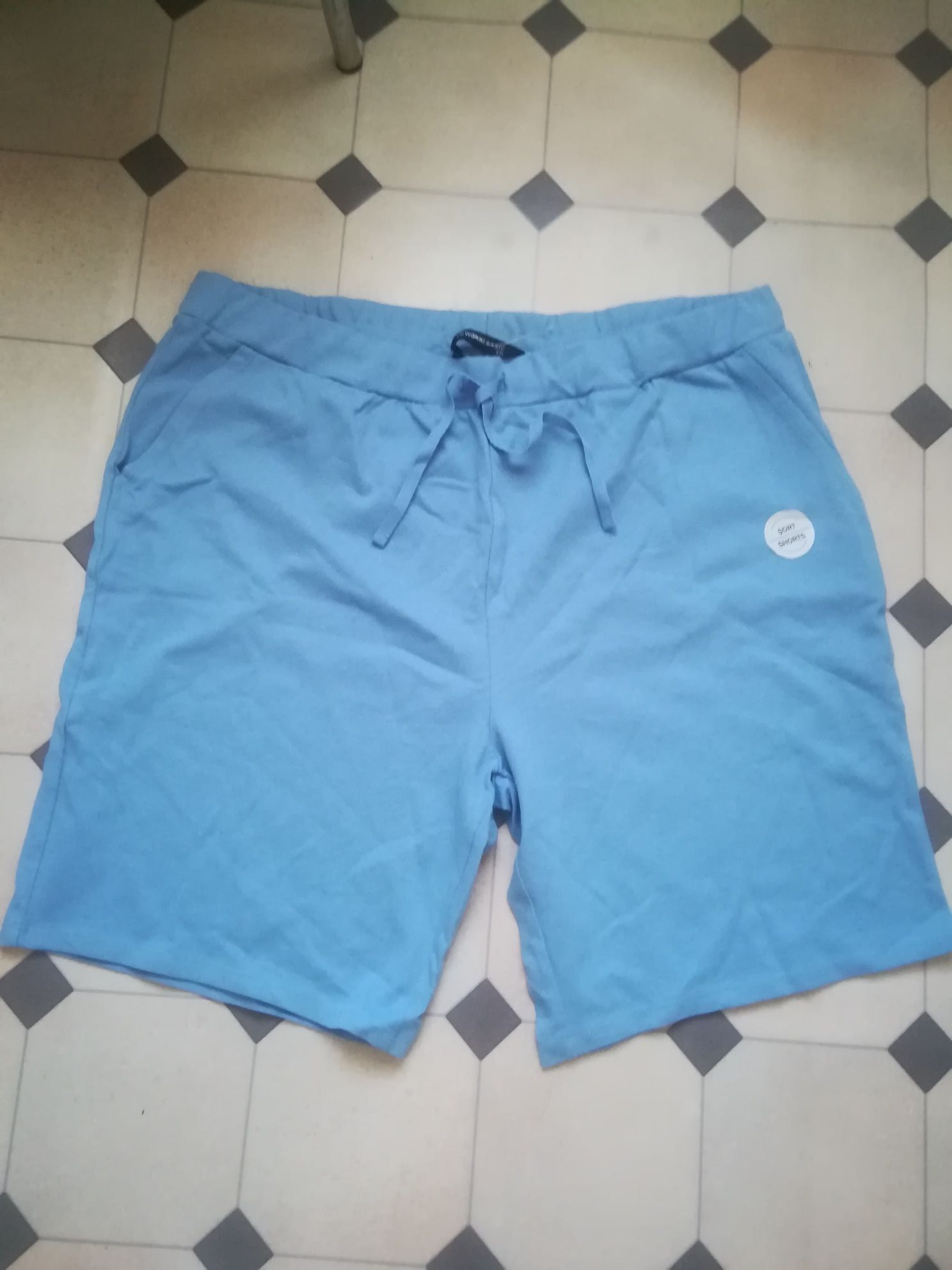 Одежда жен. Waikiki - туники, футболки, шорты р-ер 46-50, 3XL, 4XL.