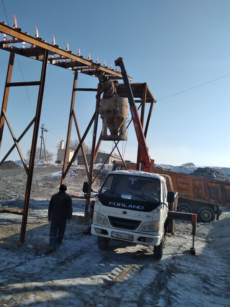 Услуги манипулятора. Грузоподьемность 5 тон. Стрела 7 метров 3 тонник.