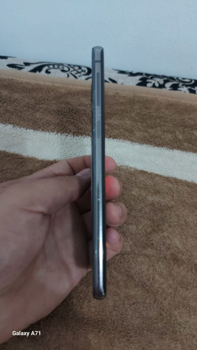 SAMSUNG с 10 ПО 11 озу 8 128