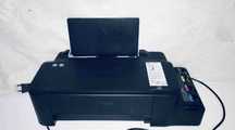 Продаю цветной принтер EPSON