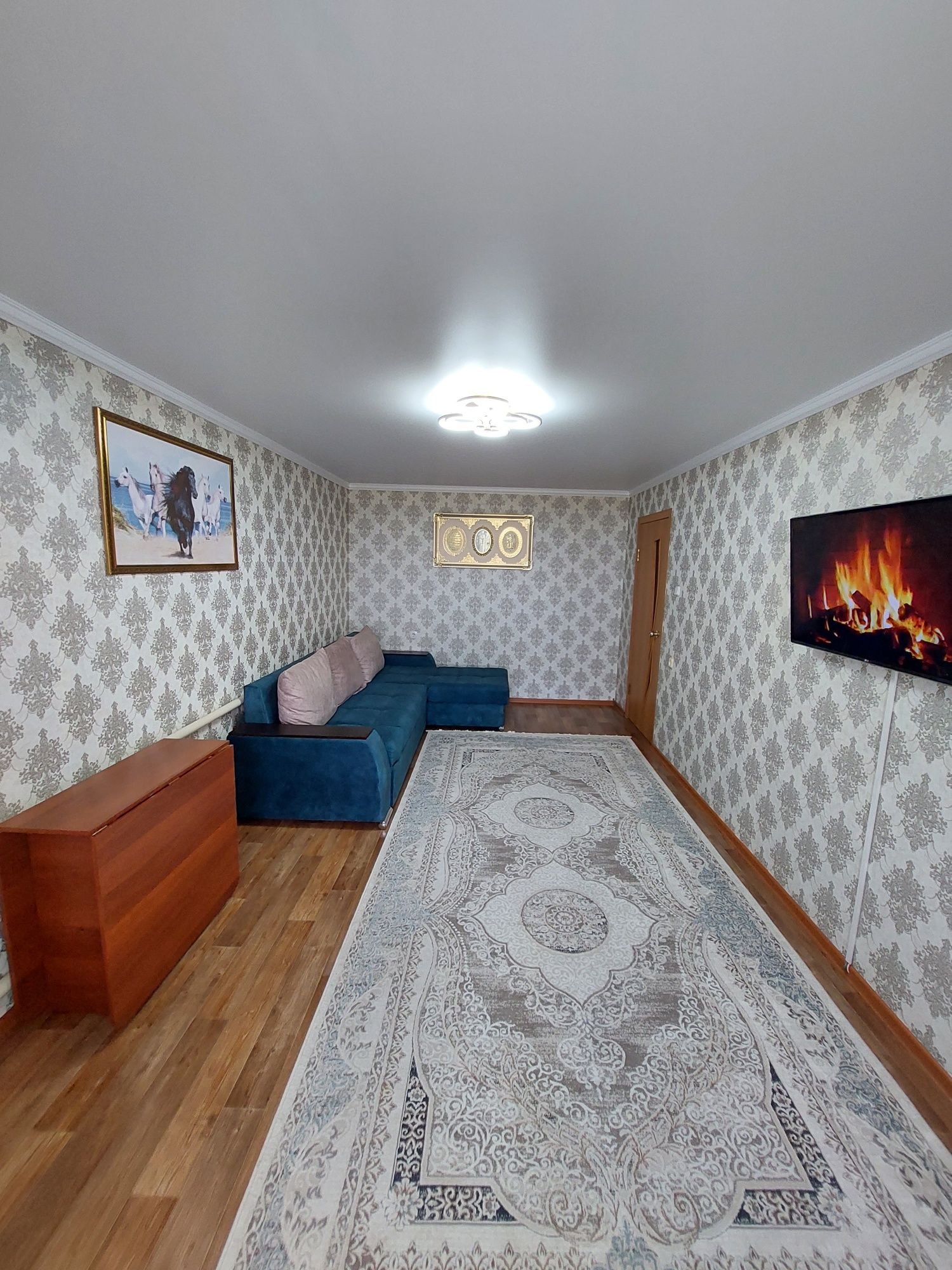 Продам 3-комнатную квартиру с гаражом