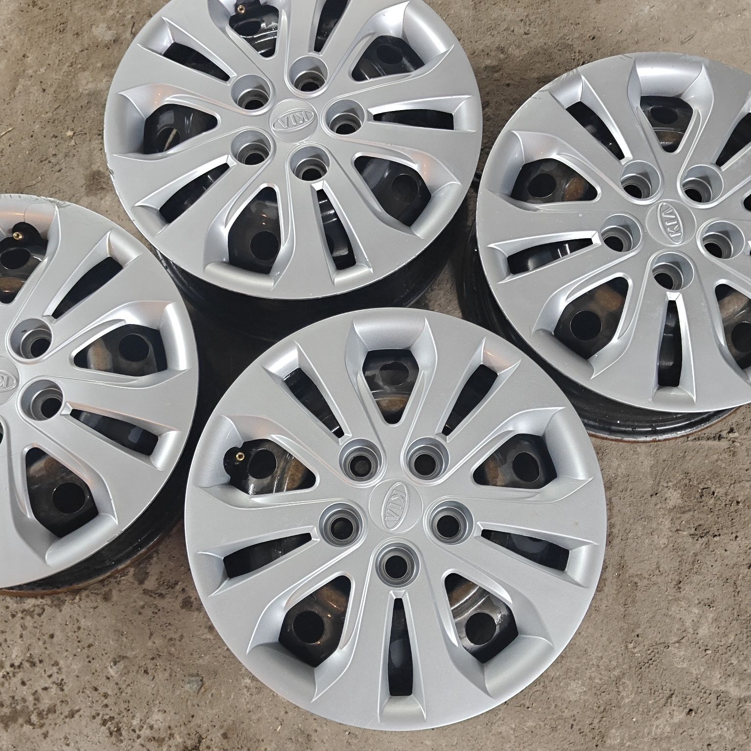 R15 PCD 5* 114,3 Комплект штампованных дисков