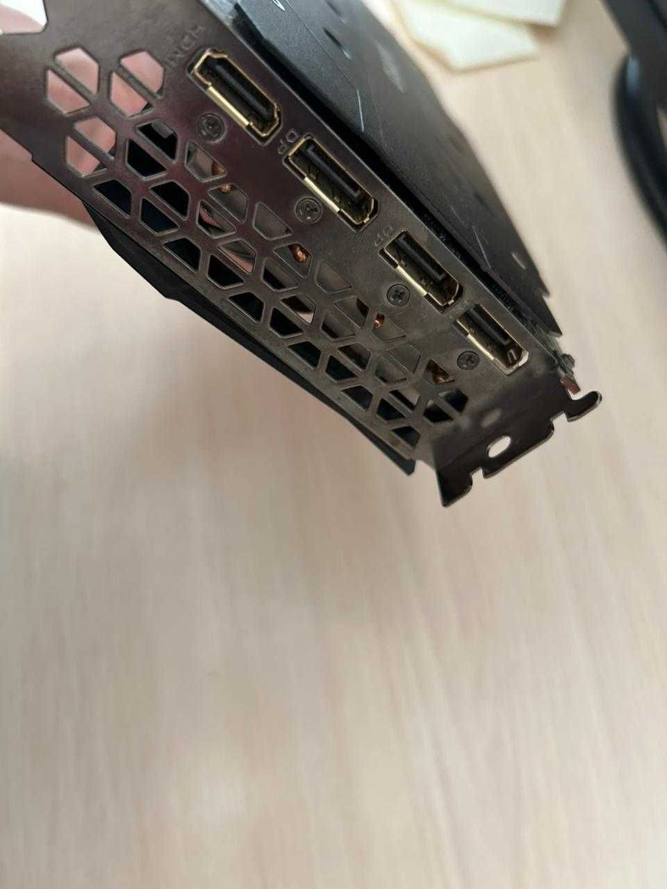 Продам видеокарту Gigabyte Radeon RX 5700 XT