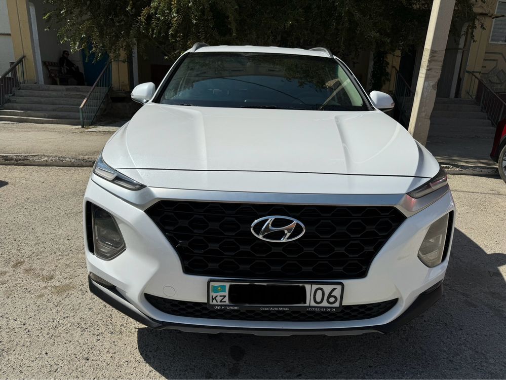 Продаю Hyundai Santa Fe 2019