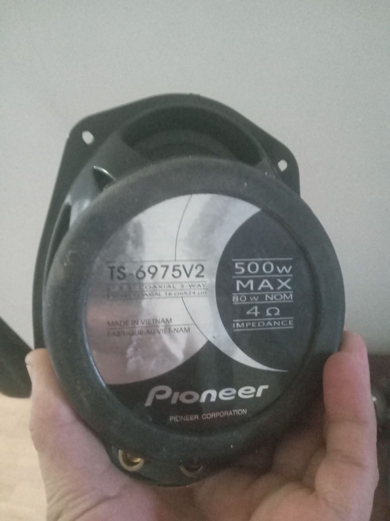 Продам колонки пионер комплект 500 w