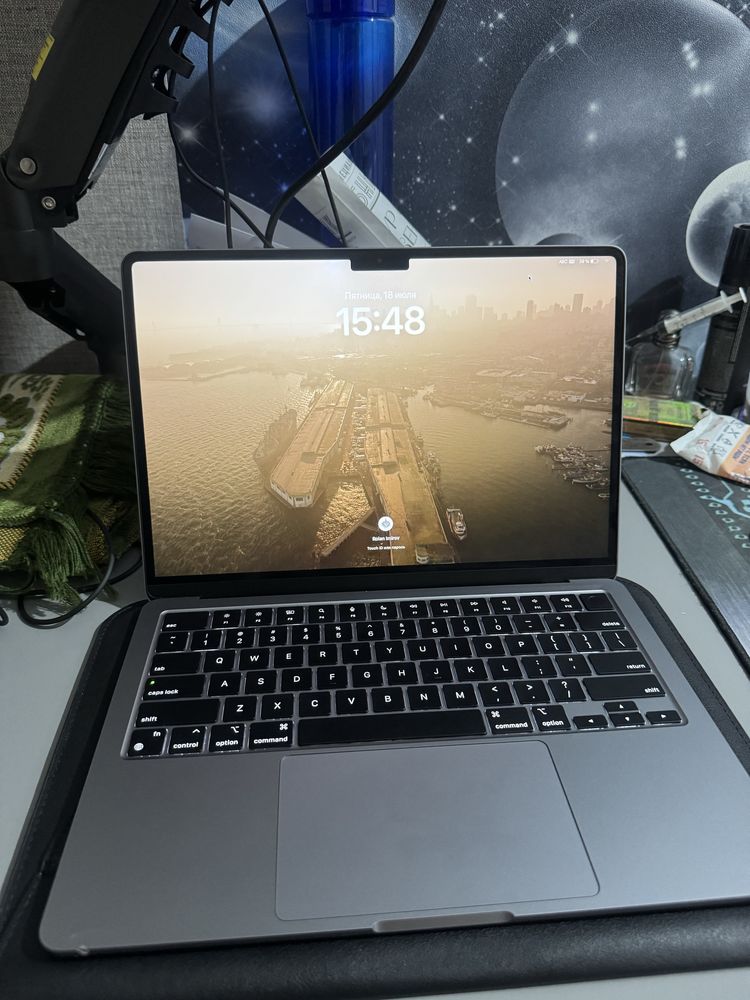 Macbook air 13 2022 макбук