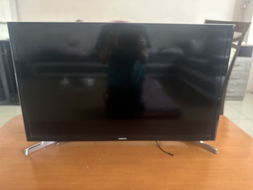 Телевизор Samsung 32