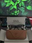 Продается очки Ray-Ban новые!