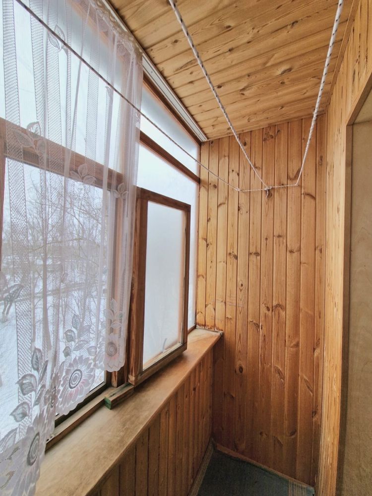 Продам квартиру в 2-10 .все вопросы по телефону