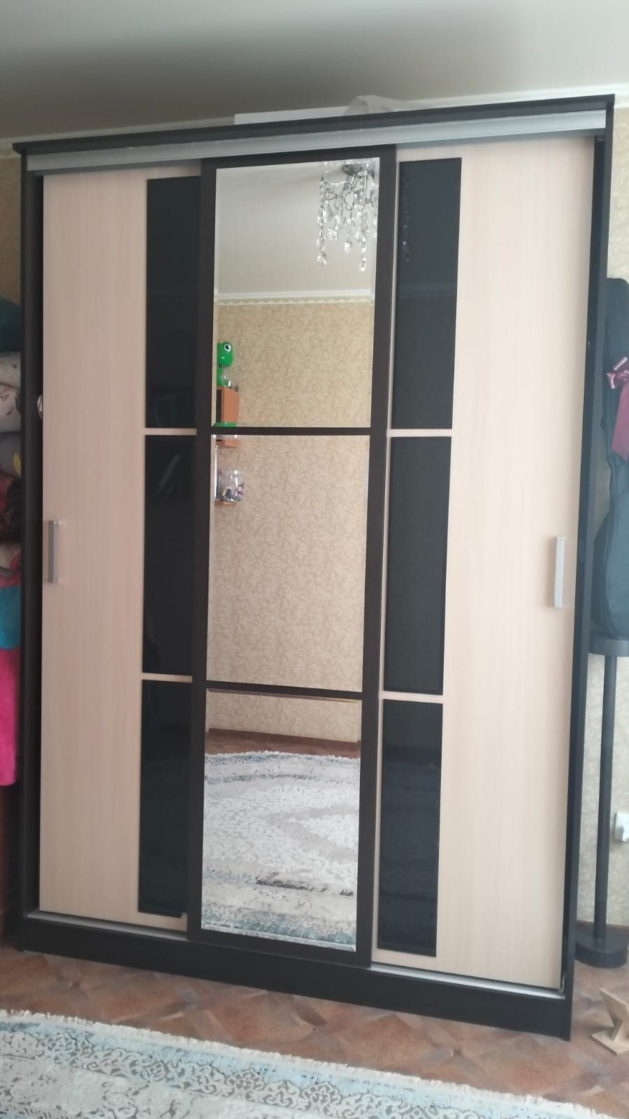 Продам шкаф-купе