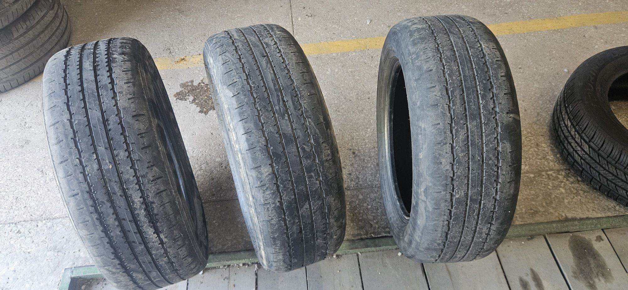 Продам шины летние 225/60/17