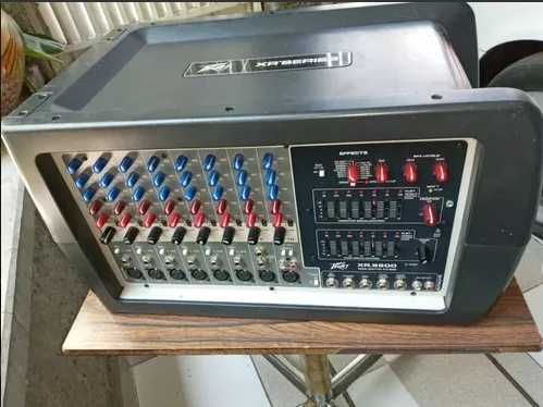 усилитель микшерный для актовых залов и концертов Peavey XR 8600