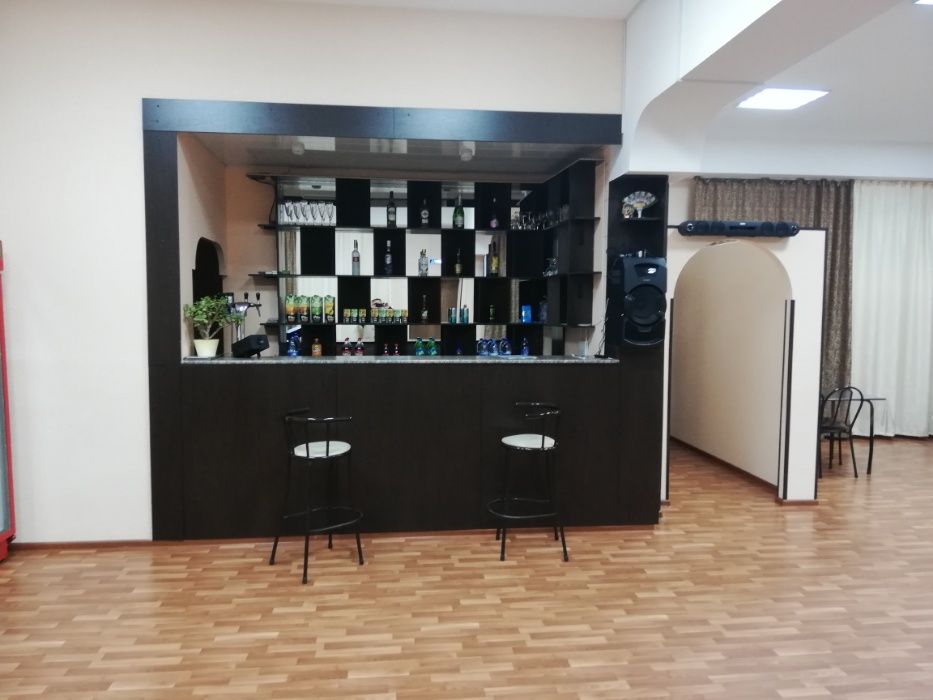 Продам комплекс, готовый бизнес кафе  и две сауны, плюс  летнее кафе.