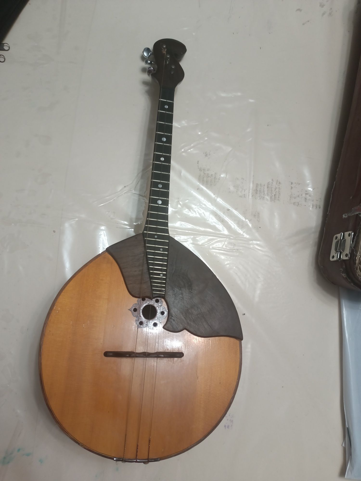 Продам прима домра