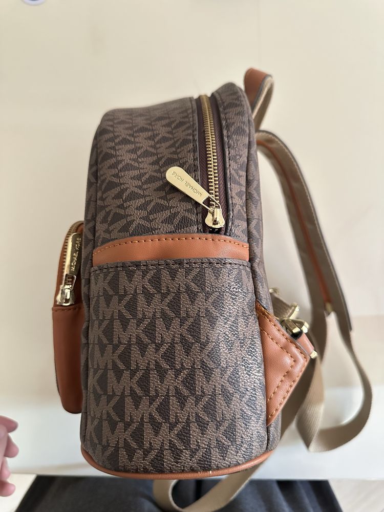 Сумка/рюкзак Michael Kors, LV