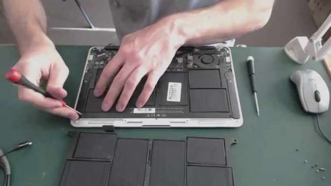 Аккумуляторы на MacBook Pro и MacBook Air в Алматы