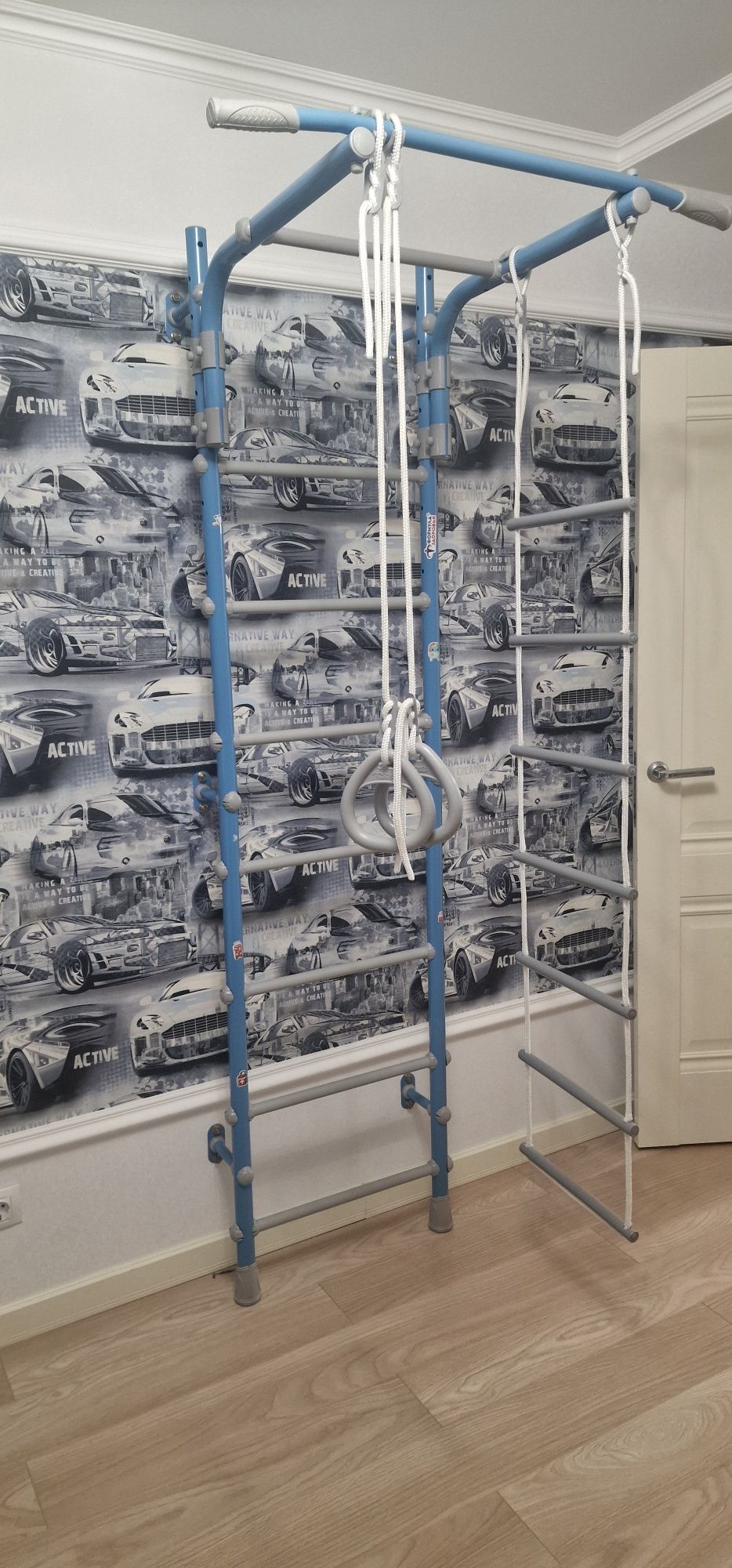 Продам шведскую стенку