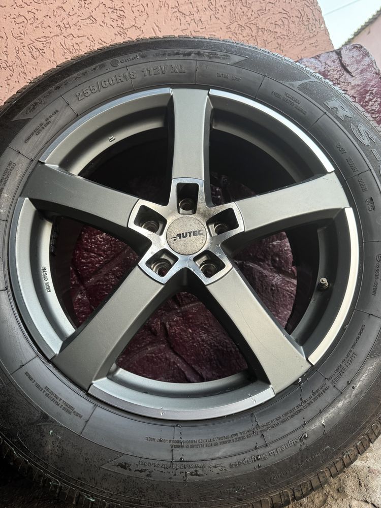 Диски R18 на BMW, Honda (5*120)
