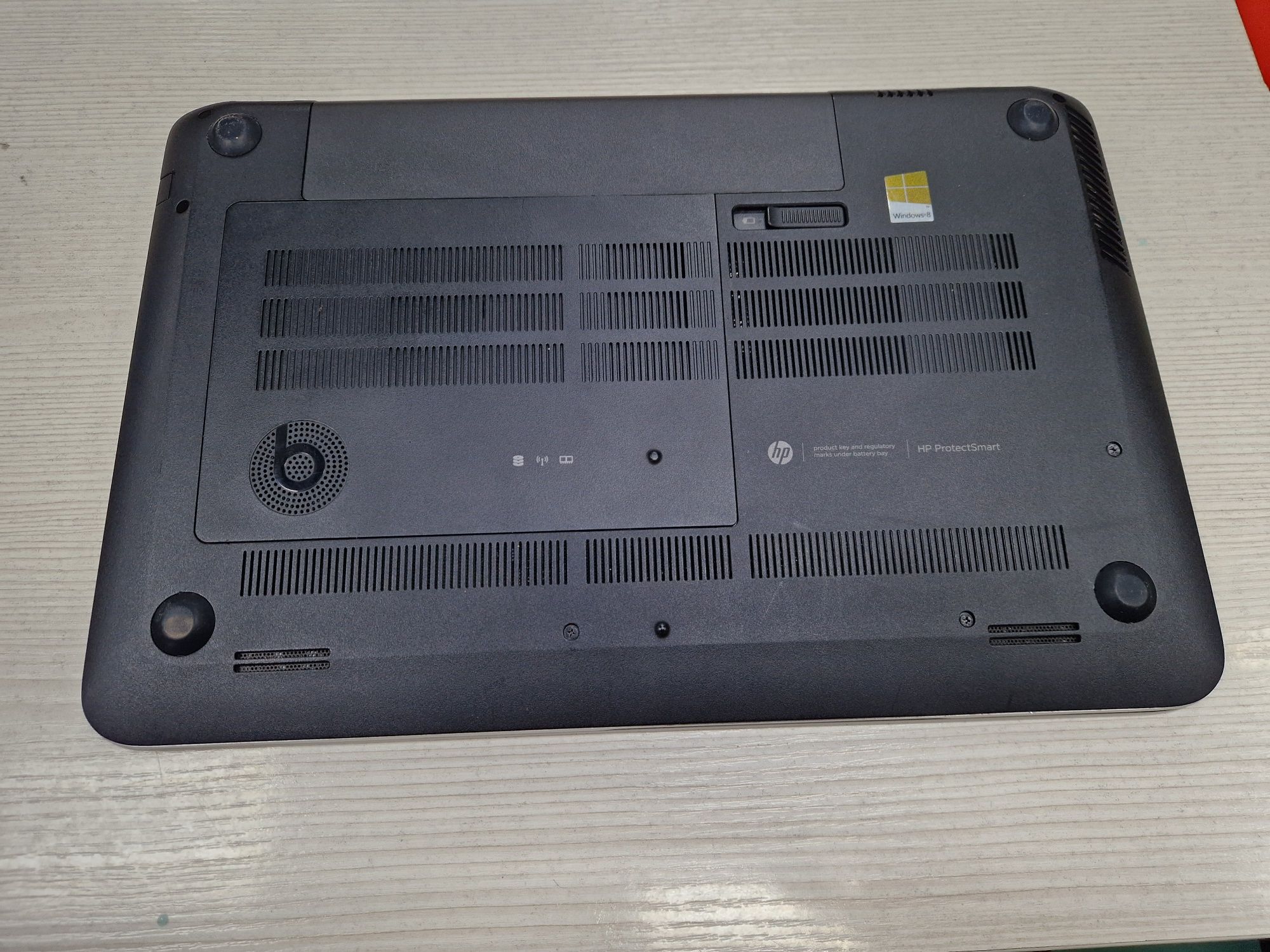 HP Envy 15 (Core i7-4 gen, GeForce GT 740M 2 gb, 512 Gb SSD)