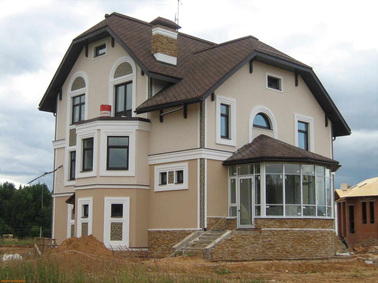 Наружная покраска фасада дома, Покраска фасада