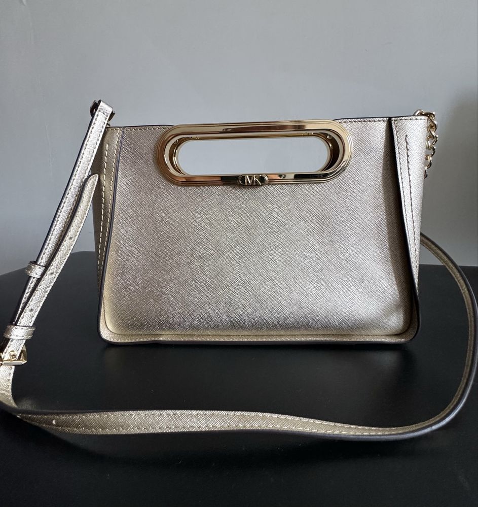 Сумка Michael Kors клатч через плечо. Сафьян