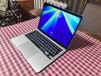 MacBook Air M1 2023г. Retina 13. 8/256. Циклов 54. Батарея 96%