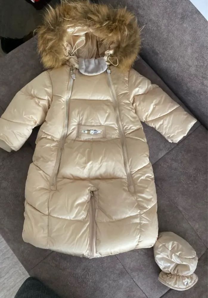 Зимний комбинезон для девочки