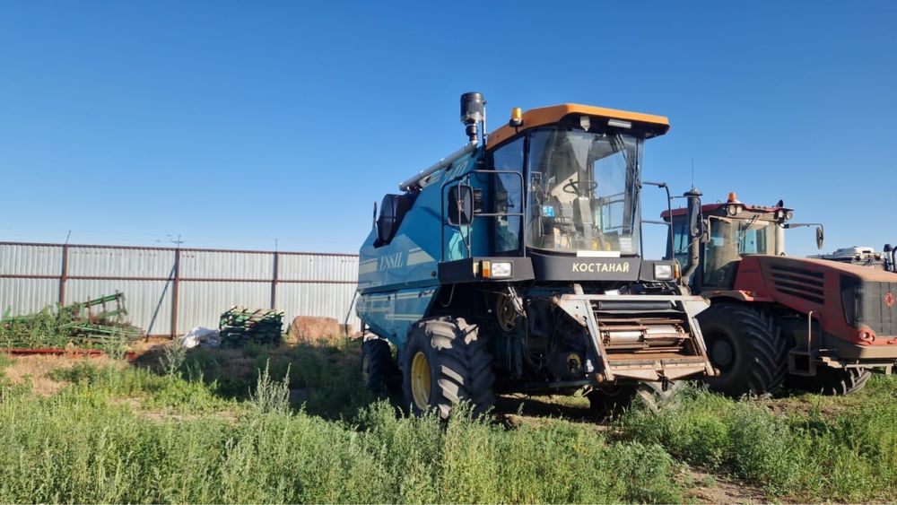 Комбайн Есиль 740