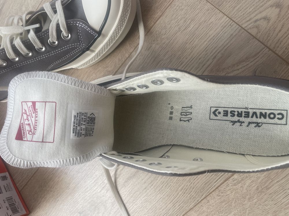 Продам кеды Converse