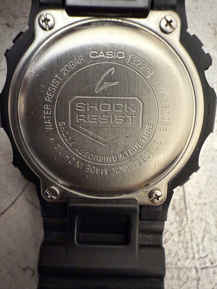 Casio G Shock DW-5600 BB оригинал