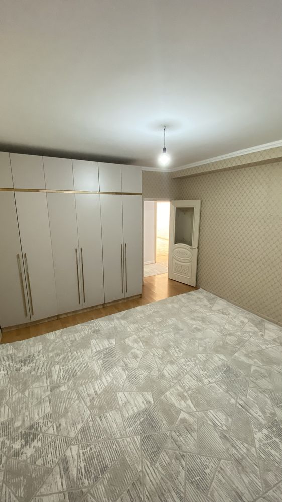 2 бөлмелі пәтер жалға беріледі. (Подселениеге 2 қыз іздейміз)