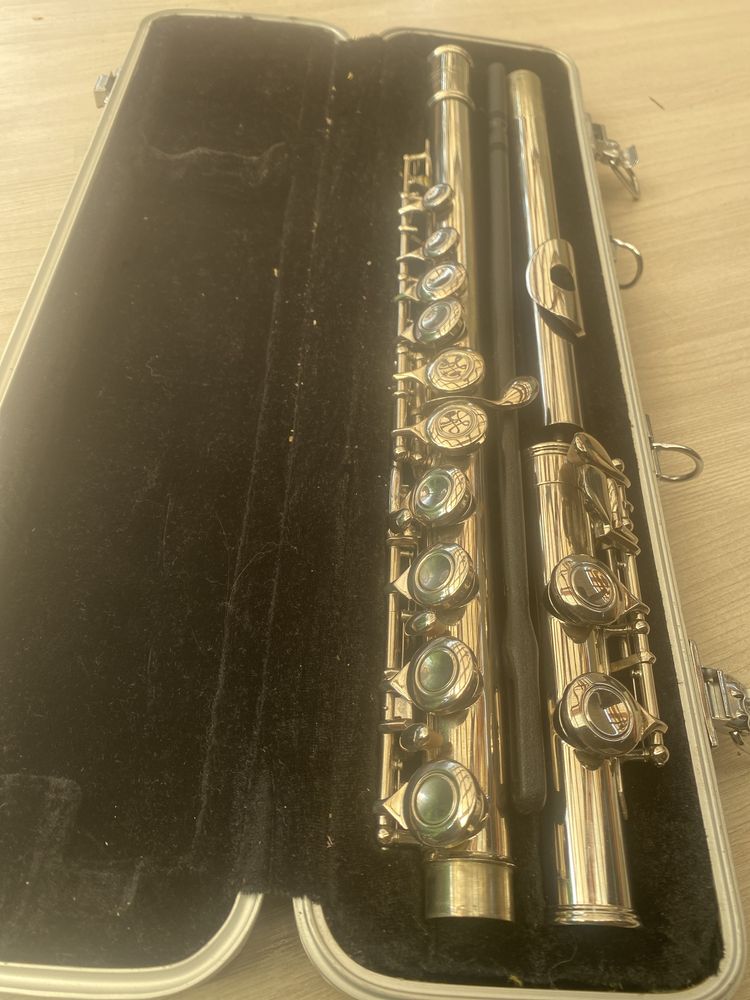 Продам флейту Palmer s9525