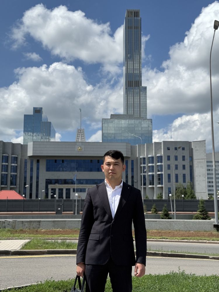 Адвокат юрист зангер по криптовалюте интернетмошеничеству