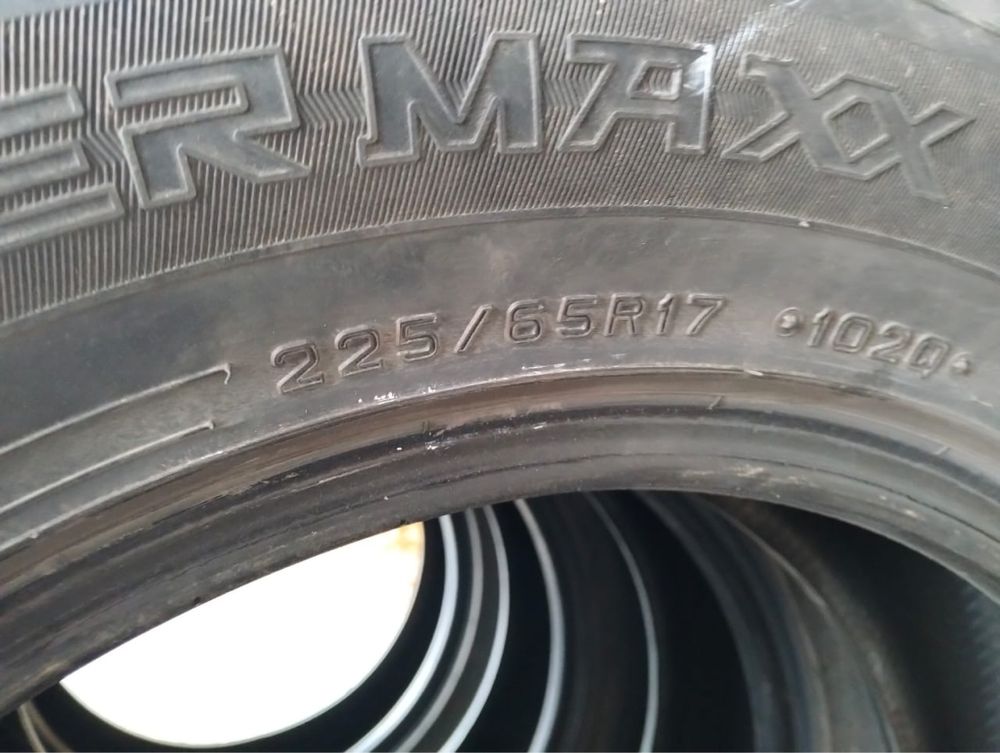 Шины б/у зимние Dunlop
