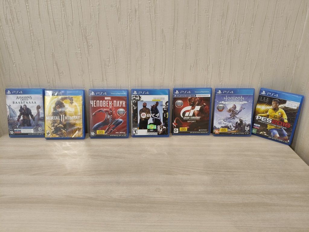 Продаётся PlayStation 4 в идеальном состоянии за покупкой в описание