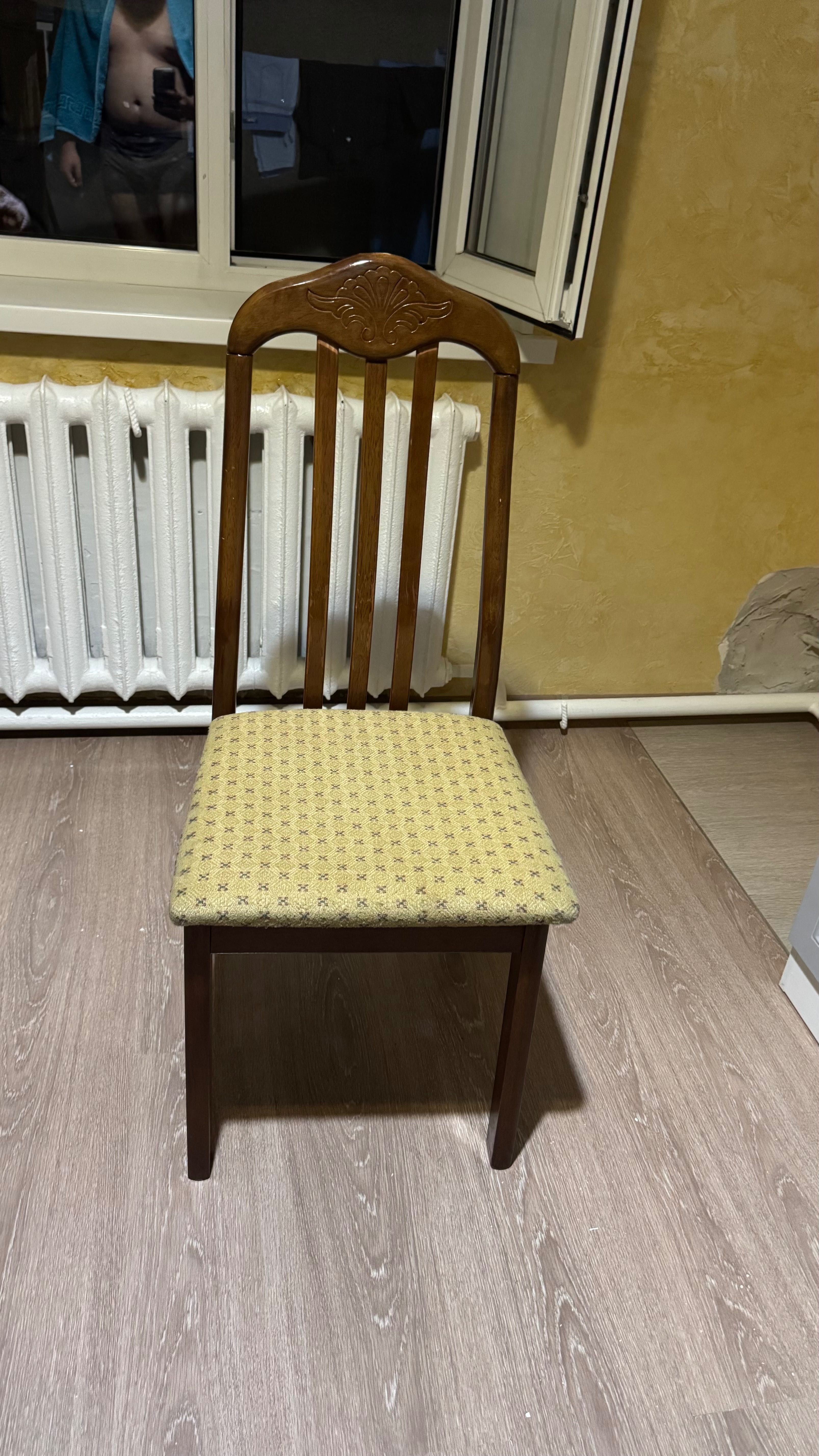 Продам стулья б/у