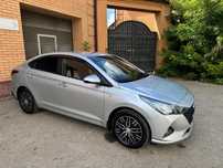 Hyundai Accent 2023, автомат, отличное состояние, на гарантии