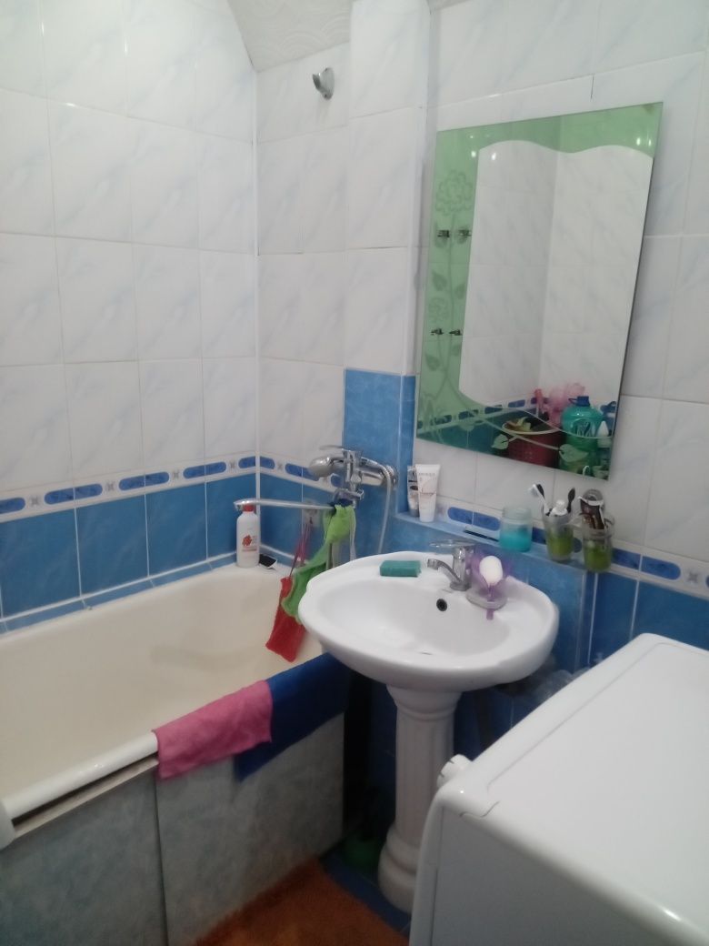 Продам или поменяю 3 ком кв на дом
