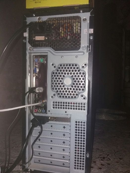 системный блок и монитор22 core i7- 2 поколение 3,40 Ghz 4-ядерный