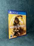 Игры на пристаку psp “mortal kombat”
