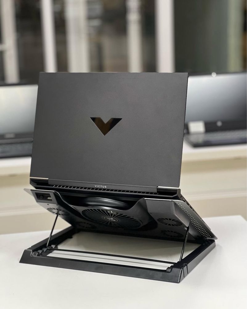 VICTUS | AMD Ryzen 5 5600H | ОЗУ 32Gb | RX 5500M