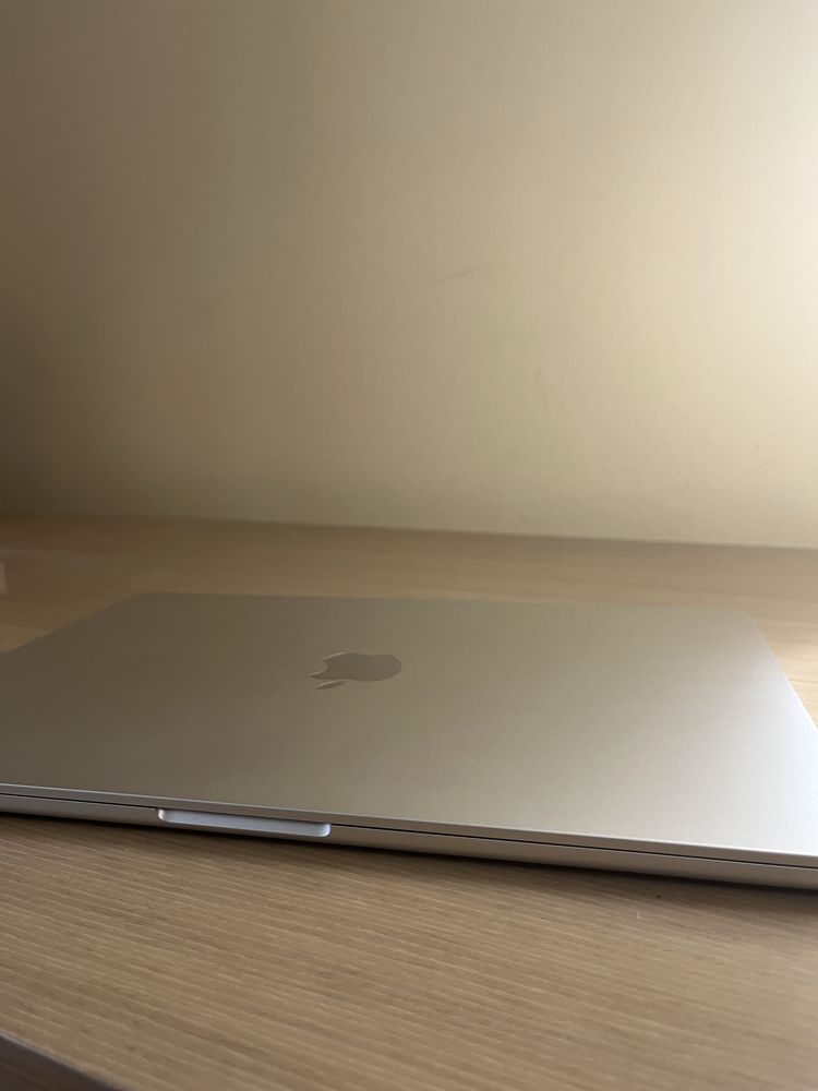 MacBook Air 2024 года