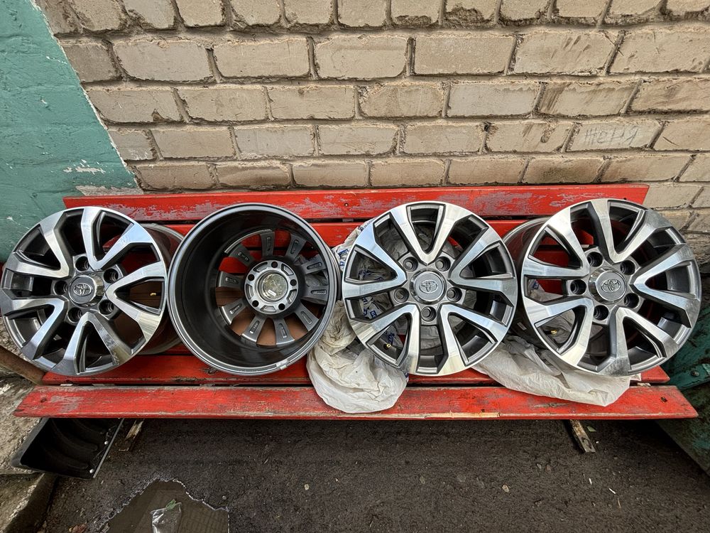 Комплект титановых дисков r17