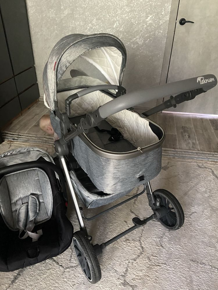 Продам детскую коляску