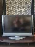 Телевизор Panasonic 32"