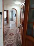 Продам трехкомнатную квартиру в связи с переездом